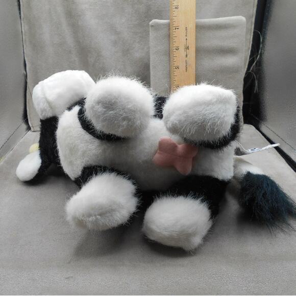 Vintage Russ Berrie Moo Moo Cow Plush MOOS 11" Holstein Cow - Picture 7 of 9